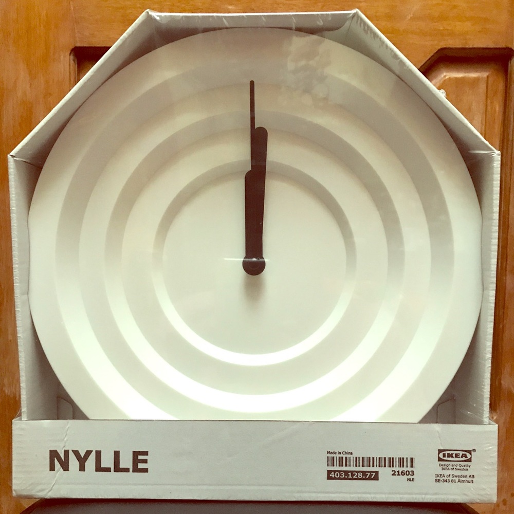 Nylle white wall clock